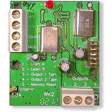 Micron RCM-1 5 funkciós, ugrókódos vevőmodul Micron riasztóközpontok távvezérlésére.