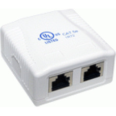 UTP falonk&iacute;v&uuml;li dupla aljzat Cat.5, komplett dupla aljzat, &aacute;rny&eacute;kolatlan UTP k&aacute;belhez, betűzős, f&uacute;rhat&oacute;, ragaszthat&oacute;.