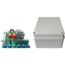 K&eacute;tmotoros vez&eacute;rlő sz&aacute;rnyas kapukhoz, 230VAC, 433MHz vevő.