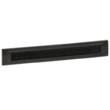 Legrand v&iacute;zszintes f&eacute;sűs rendező panel, 1U, 19", &aacute;tmenő kiv&aacute;g&aacute;ssal, gyorsp&aacute;nttal r&ouml;gz&iacute;t&eacute;s, műanyag,