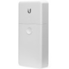 UBIQUITI NanoSwitchOutdoor 4-Port PoE Passthrough SwitchThe NanoSwitch is an outdoor 4-port Gigabit switch with PoE passthrough. UB_N-SW