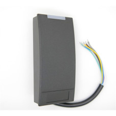 Axomatics k&aacute;rtya olvas&oacute; R126