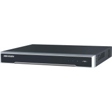 Hikvision 8 csatorn&aacute;s NVR, 80 Mbps r&ouml;gz&iacute;t&eacute;si s&aacute;vsz&eacute;less&eacute;ggel, 8xPoE DS-7608NI-Q2/8P